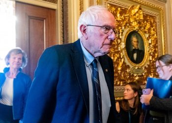 Sanders on shutdown vote: ‘A very bad night’
