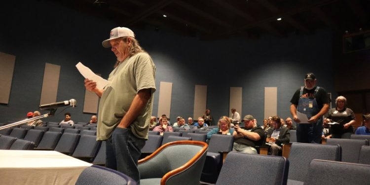 Trump admin will reconsider part of rule to protect miners from lung diseases