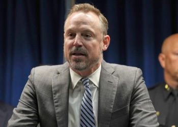 DOJ charges 6 more in growing Minnesota fraud scandal