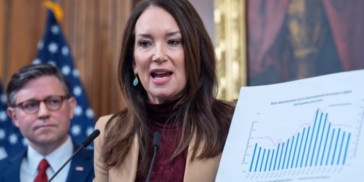 USDA threatens to withhold SNAP funding from Democratic states over data demands