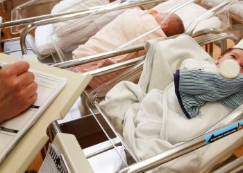 More Americans refusing vitamin K shots for newborns, new study finds