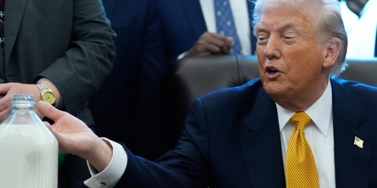 Kennedy’s whole milk push reflects evolving views on dairy fat