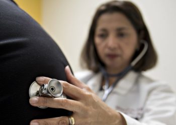 ‘Night owls’ face higher risk of heart attacks and strokes: Study