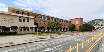 Officials warn of tuberculosis outbreak at California high school