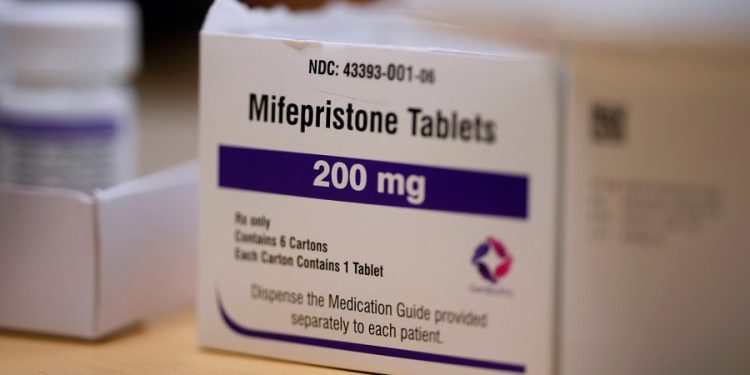 Court strikes down Arizona abortion restrictions