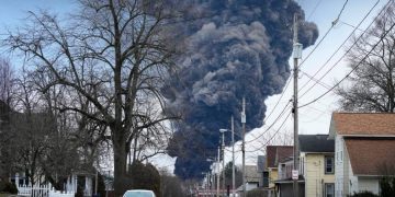 Judge allows East Palestine residents to intervene in train derailment lawsuit