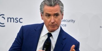 Newsom fires back at Trump over post calling dyslexia ‘mental disorder’