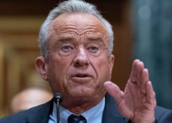 Hospital says RFK Jr. did not operate robotic arm during heart surgery