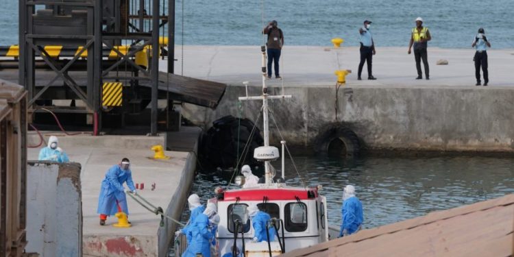 4 states monitoring for hantavirus after deadly cruise ship outbreak