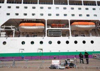 Why do germs, diseases spread on cruises?