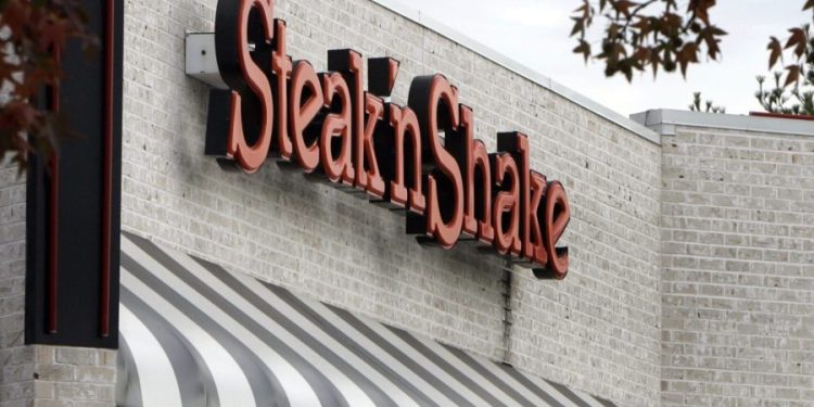 Steak ‘n Shake says it ‘remains undefeated in political endorsements’ after Trump-backed candidate loses in Iowa