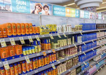 US catches up to rest of world with first new FDA-approved sunscreen in decades