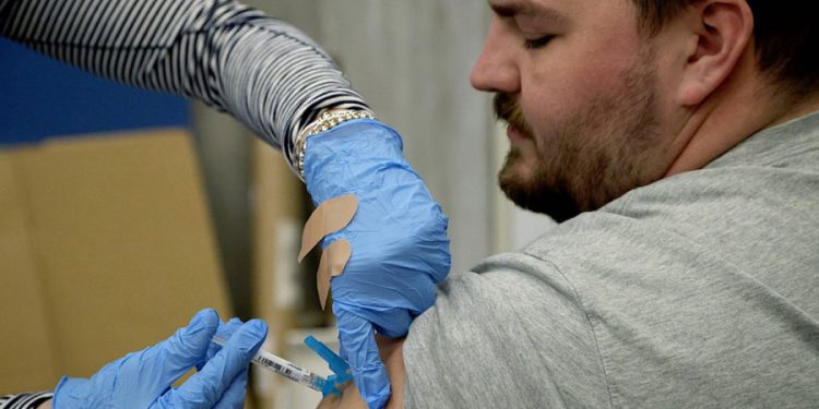 COVID-19 vaccine linked with lower risk of heart attack, stroke: Study