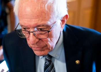 Sanders releases trove of internal HHS emails showing RFK Jr. pressured CDC over vaccine messaging