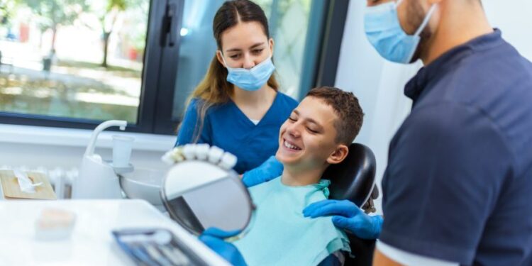 Liquid could be answer to stop cavities without drilling, study finds