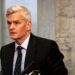 Cassidy blasts vaccine order, saying Trump has no ‘expertise to make these changes’